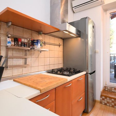 Urban View Apartment With Free Parking Liubliana Exterior foto
